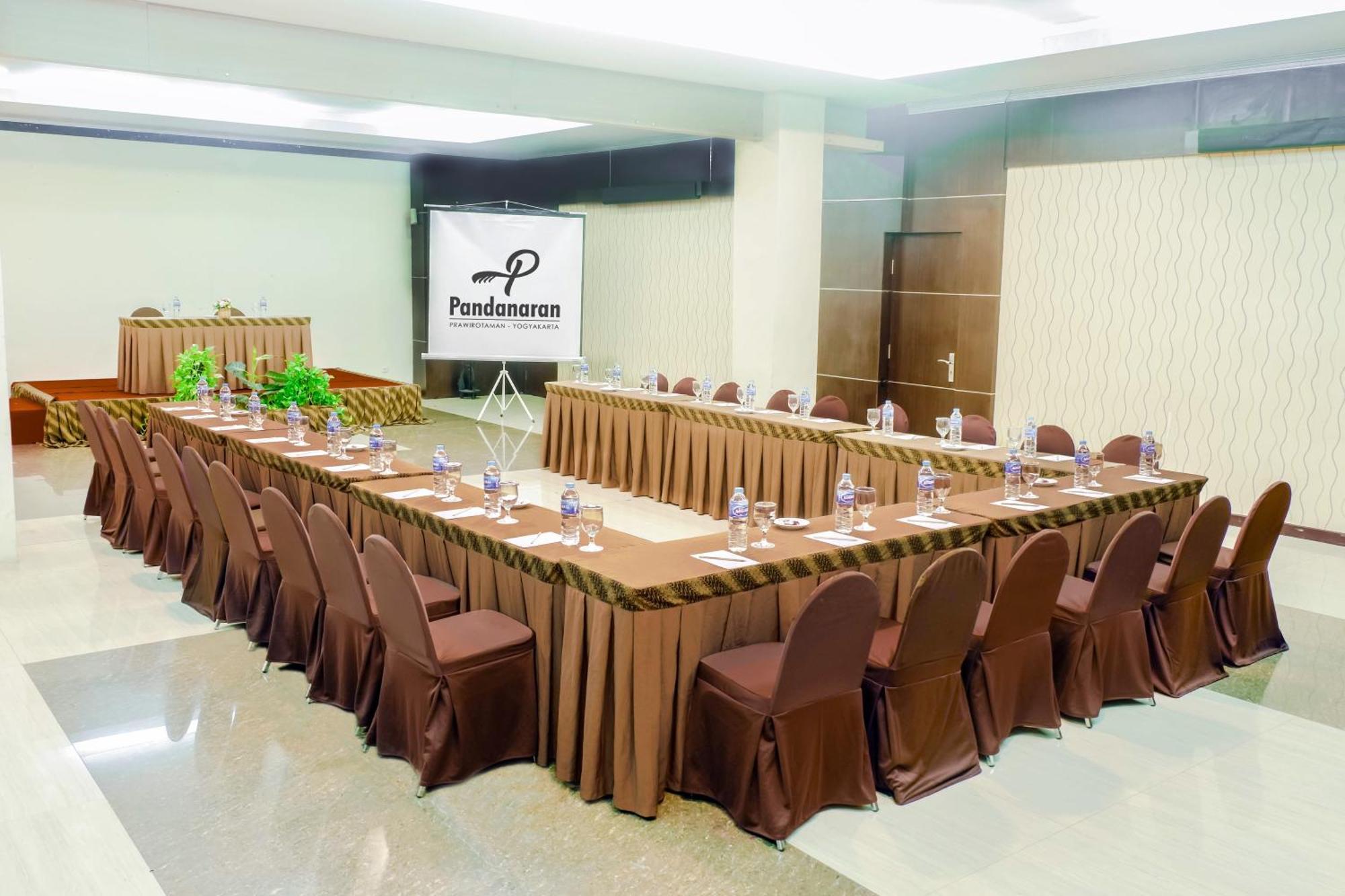 Pandanaran Prawirotaman Yogyakarta Hotel Luaran gambar