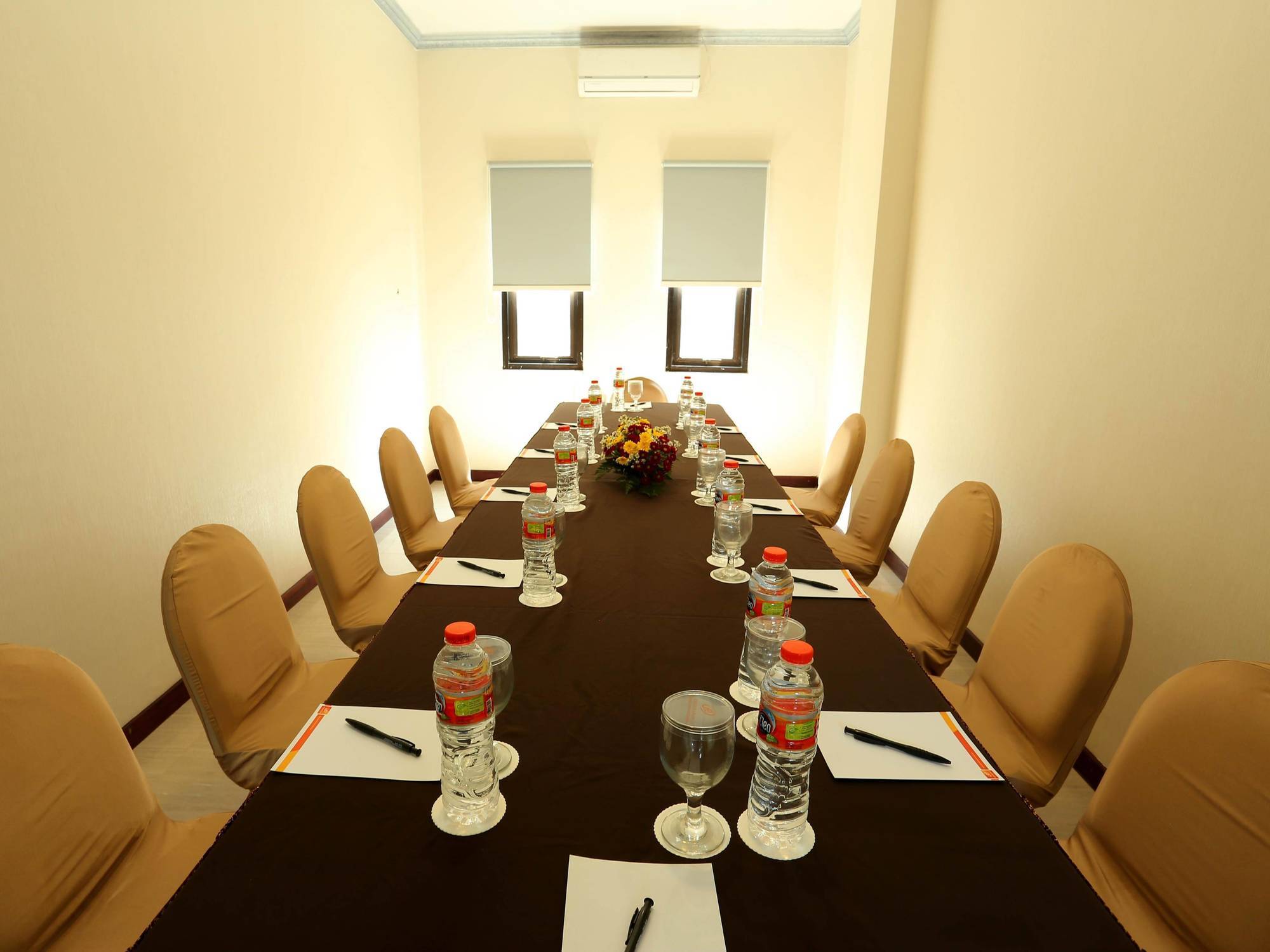 Pandanaran Prawirotaman Yogyakarta Hotel Luaran gambar